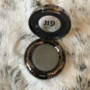 Urban decay single eyeshadow “Snare”